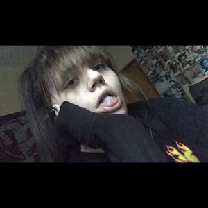 Meet your Posher, Leanne